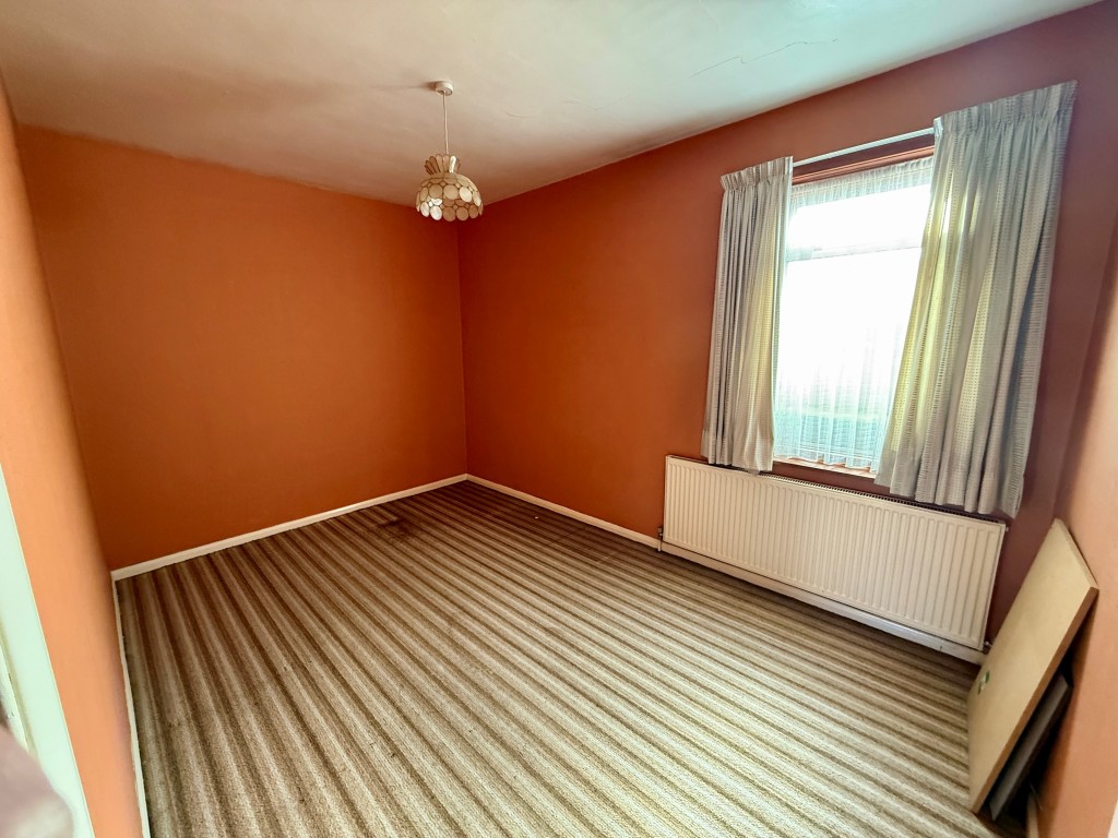 Lot: 89 - DEVELOPMENT OPPORTUNITY - PERMISSION FOR TWO DETACHED CHALET BUNGALOWS AND EXTENSION OF EXISTING DWELLING INTO CHALET BUNGALOW - Bedroom three